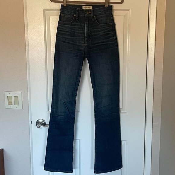 Madewell skinny flare hi-rise jeans in Colleton wash - Picture 2 of 4